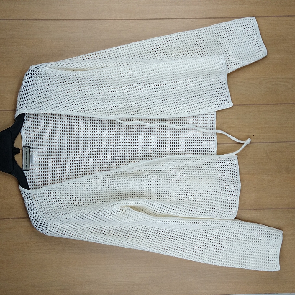Women Offwhite Cardigan Size: XL